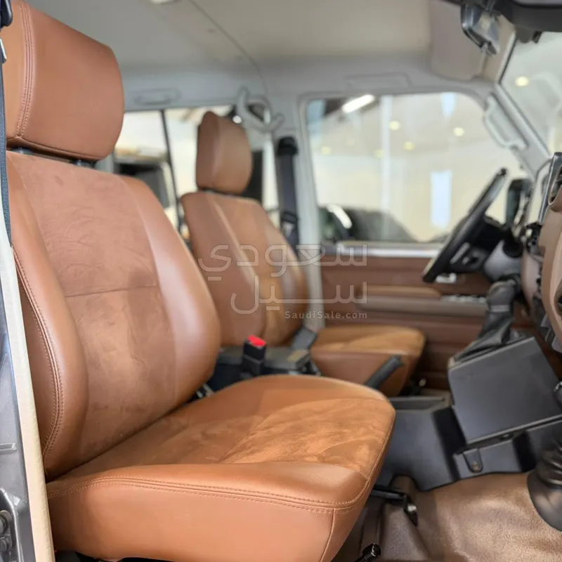 2024 Toyota Land Cruiser LX