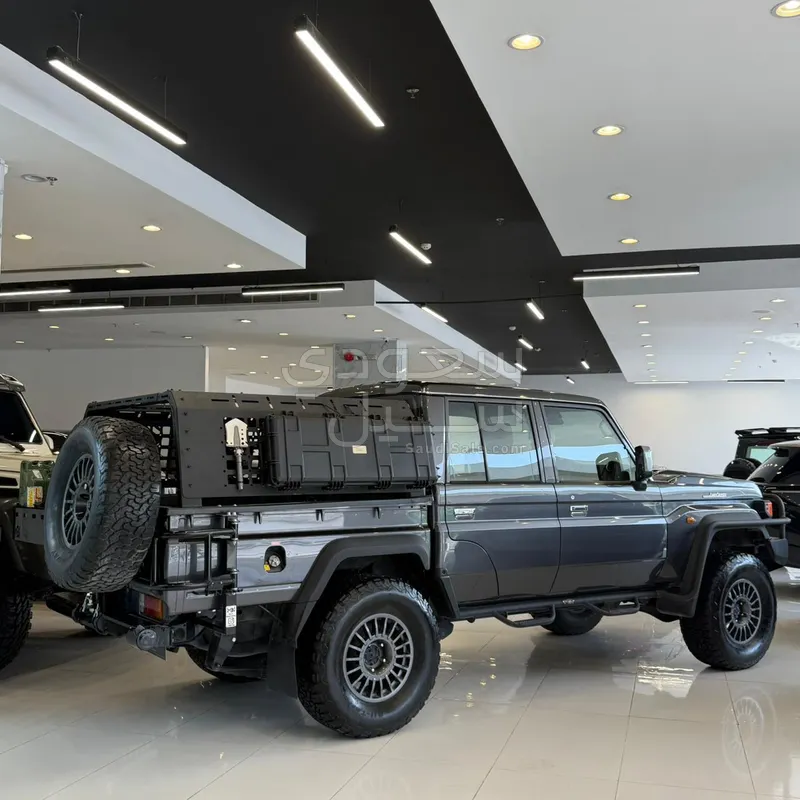2024 Toyota Land Cruiser LX