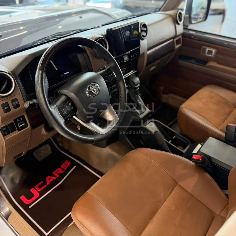 2024 Toyota Land Cruiser LX