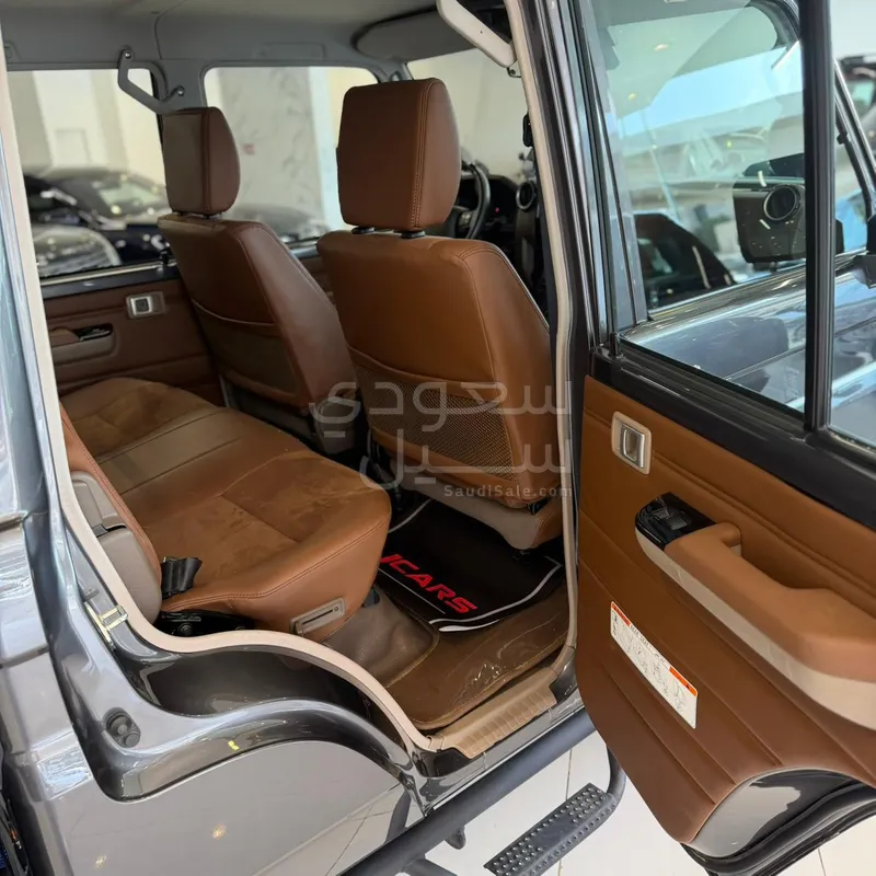 2024 Toyota Land Cruiser LX