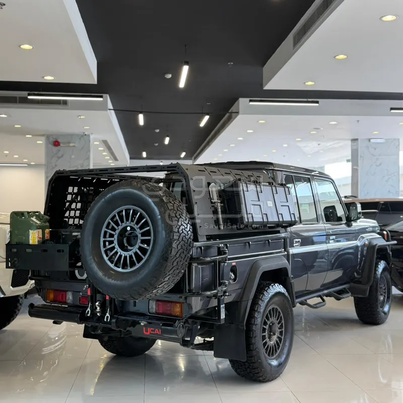 2024 Toyota Land Cruiser LX