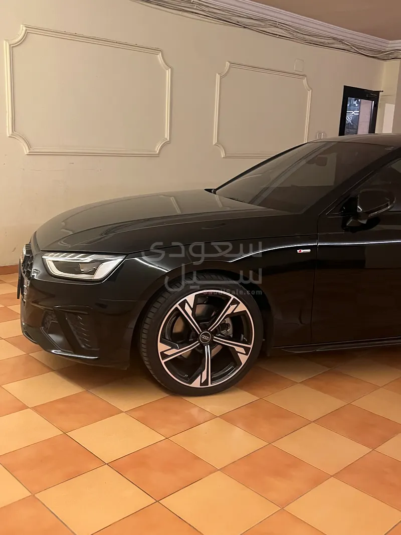 2025 Audi A4