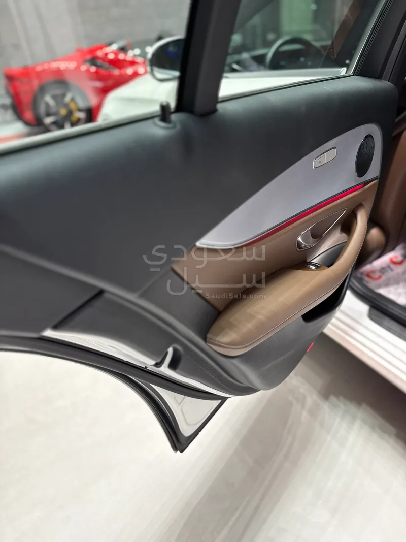 2021 Mercedes-Benz E 250