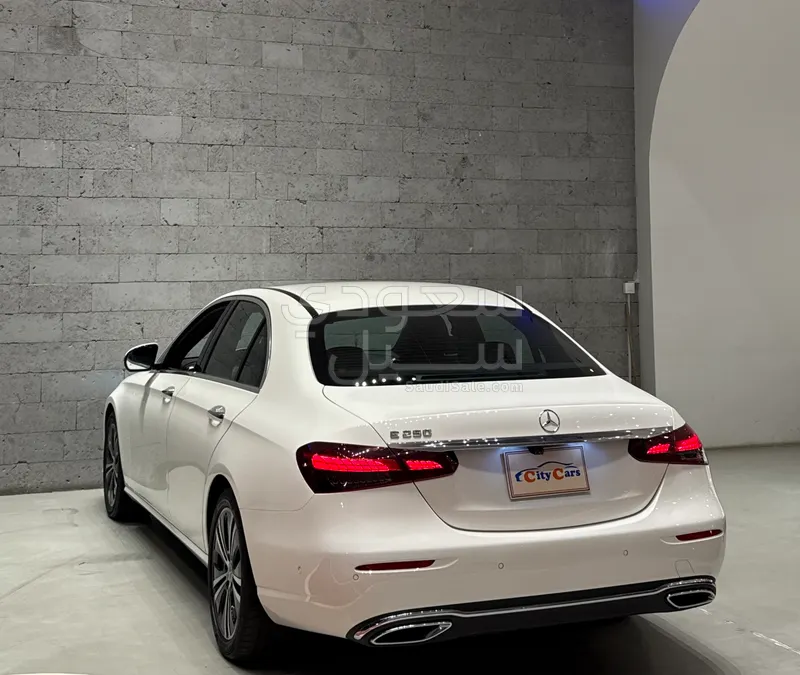 2021 Mercedes-Benz E 250