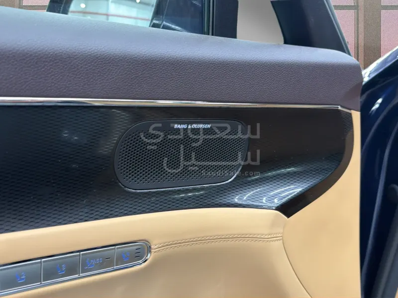 2026 جينيسيس جي 90