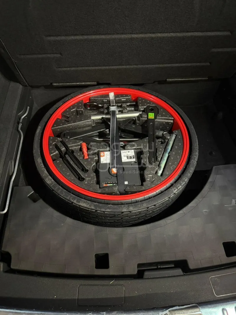 2024 Porsche Cayenne S