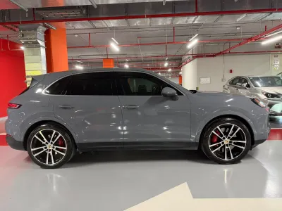 2024 Porsche Cayenne S