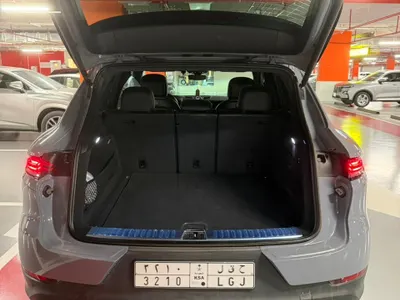 2024 Porsche Cayenne S