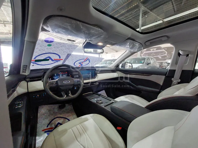 2026 Ford Taurus Titanium