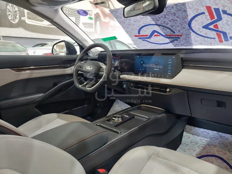 2026 Ford Taurus Titanium
