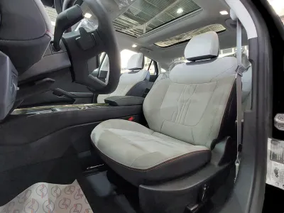 2026 Ford Taurus Titanium
