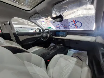 2026 Ford Taurus Titanium