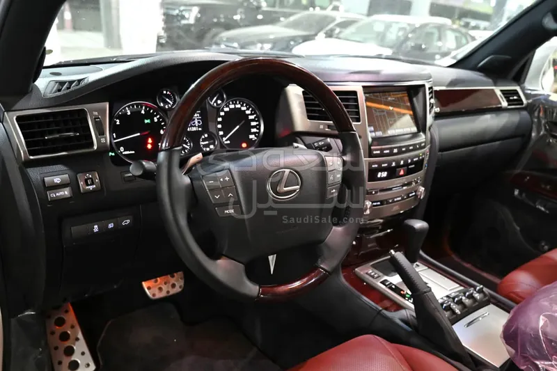 2015 Lexus LX 570 S