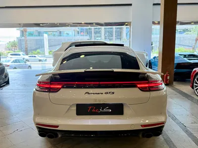 2020 Porsche Panamera GTS