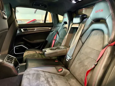 2020 Porsche Panamera GTS