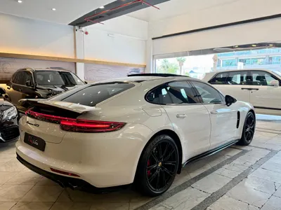 2020 Porsche Panamera GTS