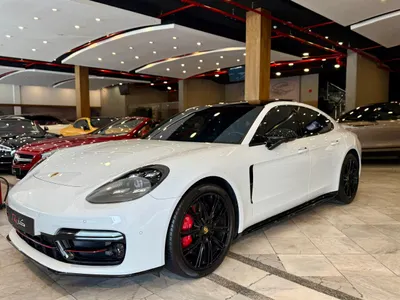 2020 Porsche Panamera GTS