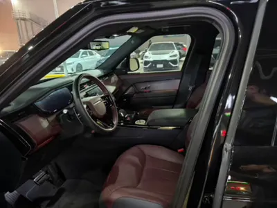 2025 Land Rover Range Rover Sport DYNAMIC SE