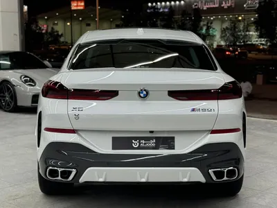 2025 بي ام دبليو الفئة اكس 6