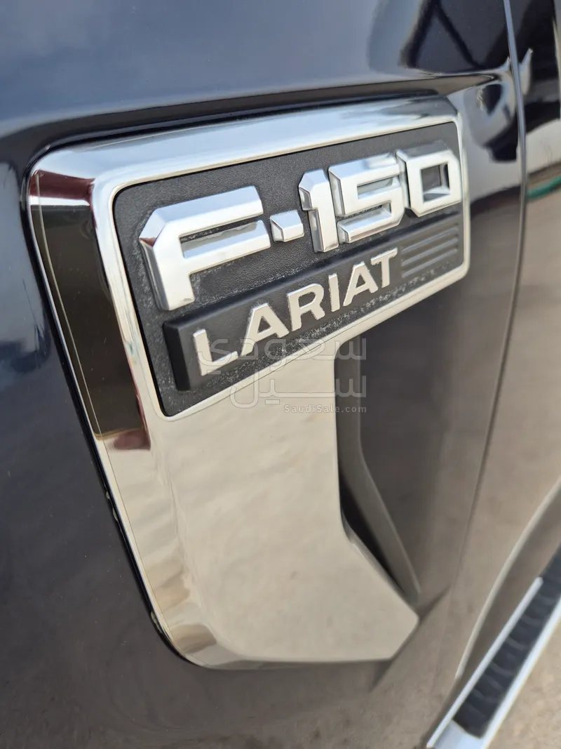 2023 فورد اف 150