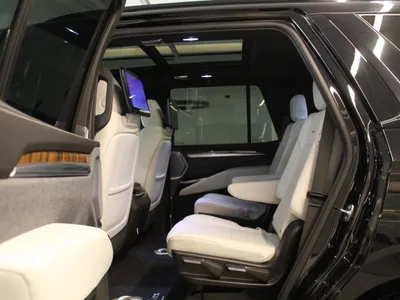 2025 Cadillac Escalade Sport