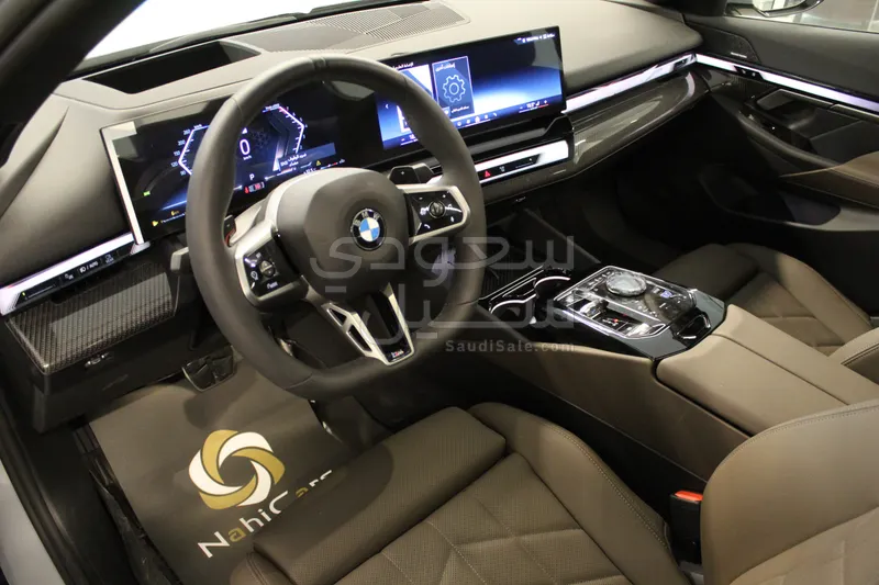 2026 BMW 5 Series 520i