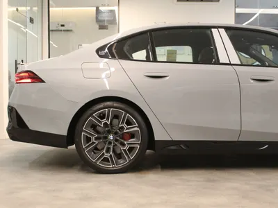 2026 BMW 5 Series 520i