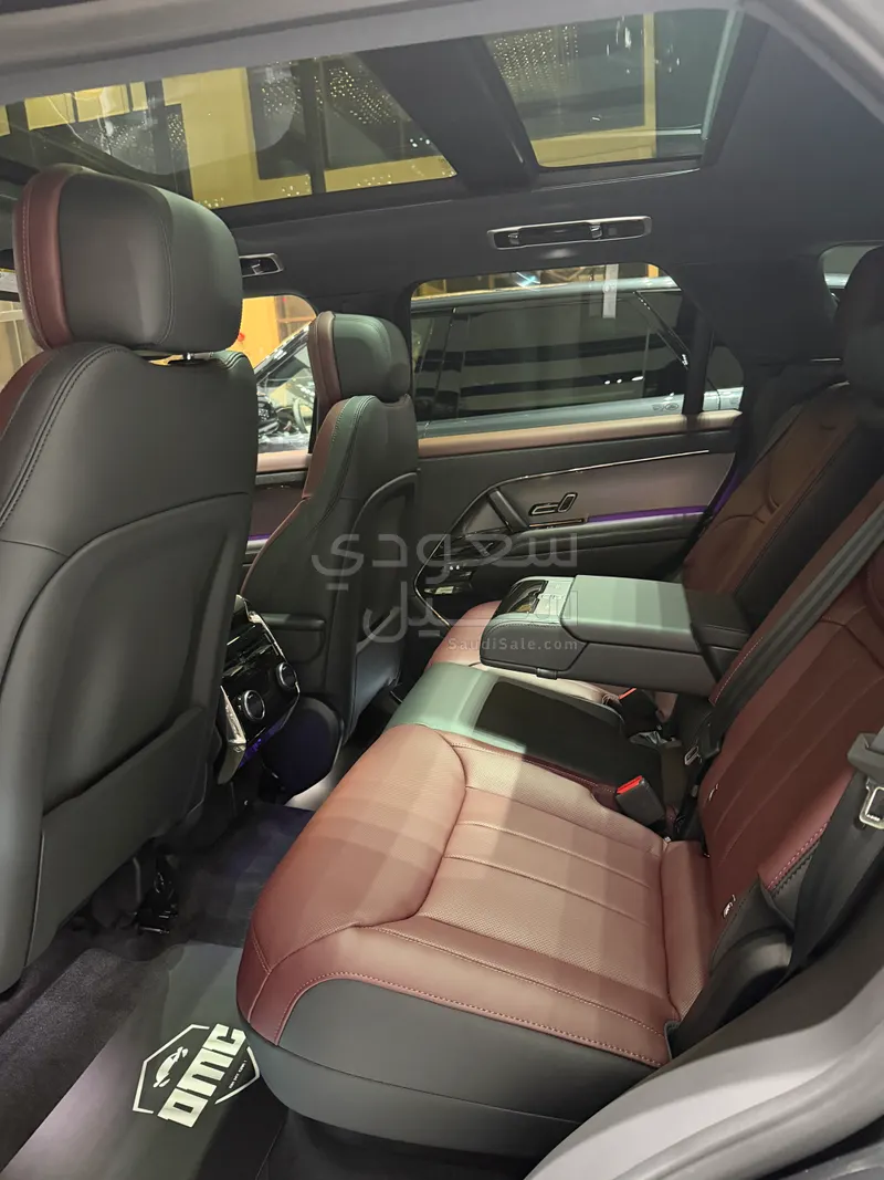 2026 لاند روفر رينج روفر سبورت اتش اس اي