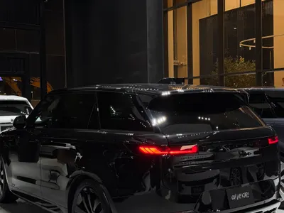 2026 لاند روفر رينج روفر سبورت اتش اس اي