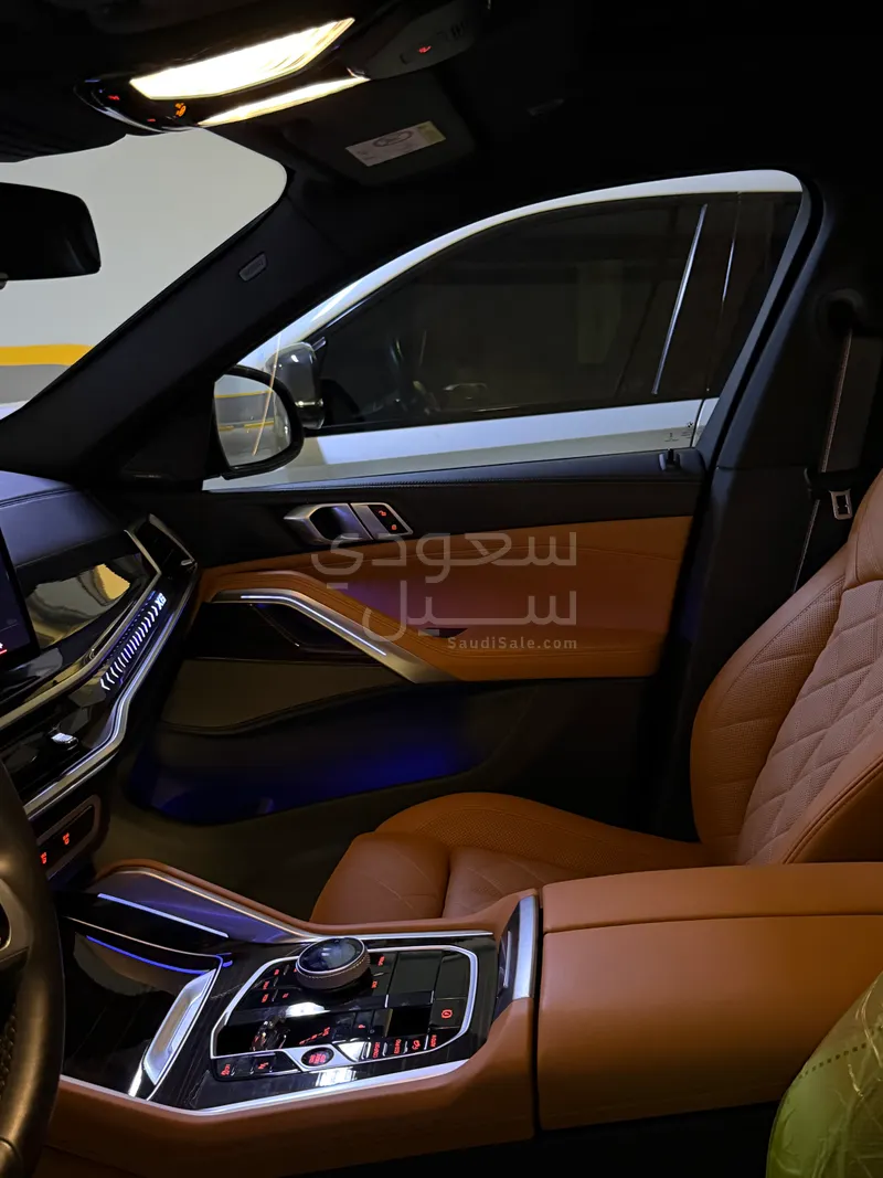 2024 بي ام دبليو الفئة اكس 6