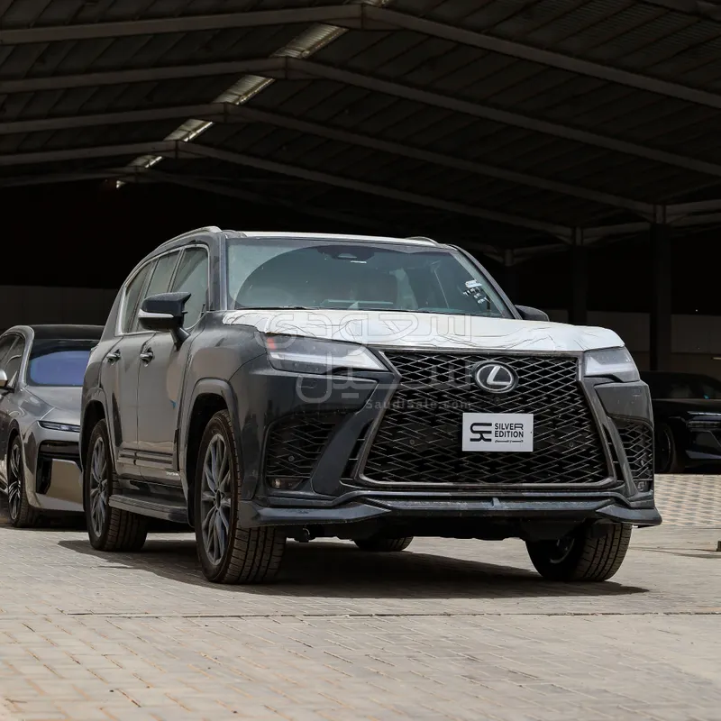 2025 Lexus LX 600 F