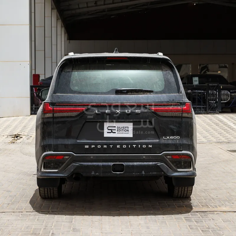 2025 Lexus LX 600 F
