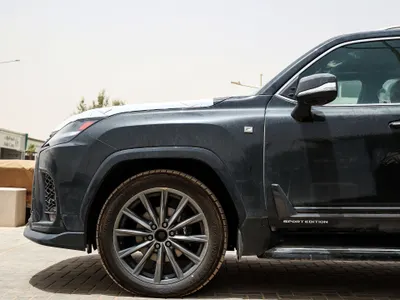 2025 Lexus LX 600 F