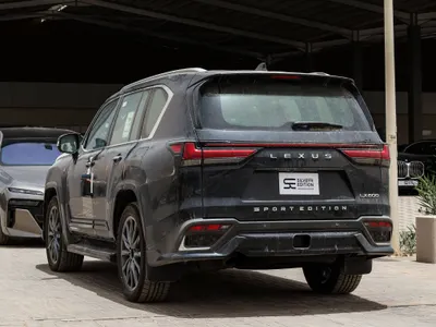 2025 Lexus LX 600 F