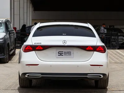 2024 Mercedes-Benz E 200