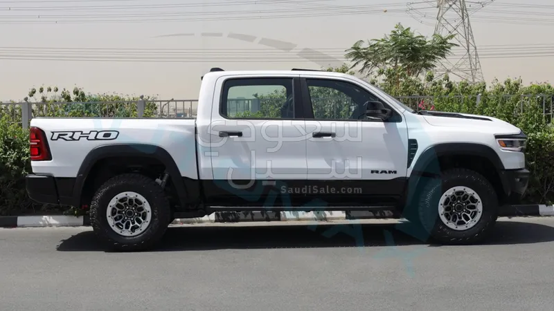 2025 دودج رام ار اتش او