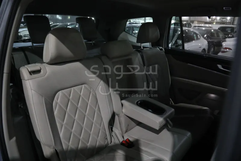 2024 فولكس واجن تيرامونت ار لاين