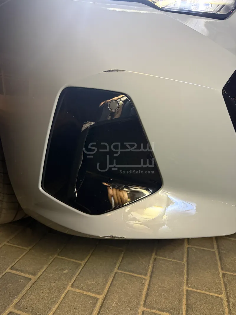 2024 بي ام دبليو الفئة الخامسة 520 أي