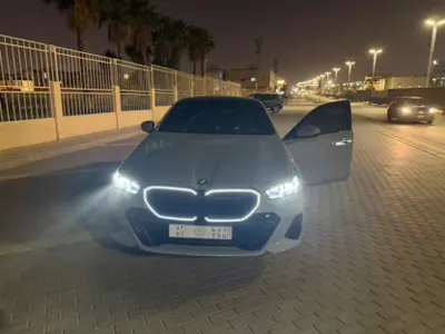 2024 بي ام دبليو الفئة الخامسة 520 أي