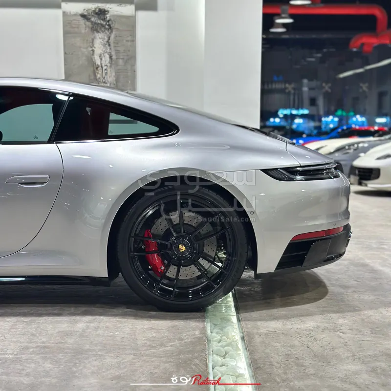 2024 بورش 911 كاريرا 4 جي تي اس