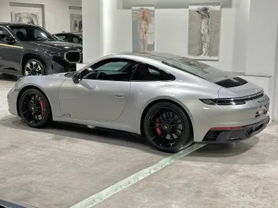 2024 بورش 911 كاريرا 4 جي تي اس