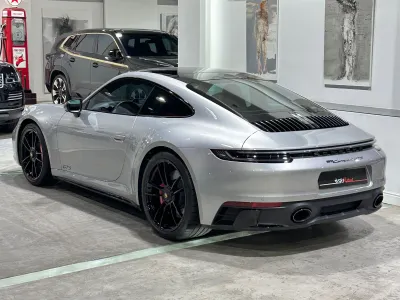 2024 بورش 911 كاريرا 4 جي تي اس