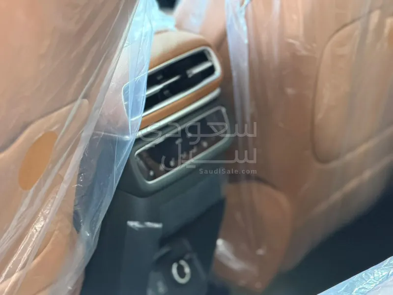 2026 جينيسيس جي في 80