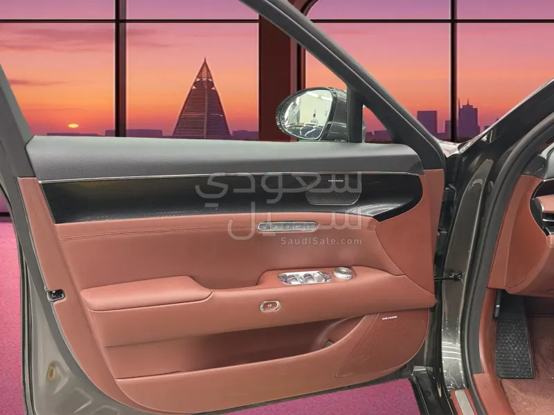 2026 Genesis G 90