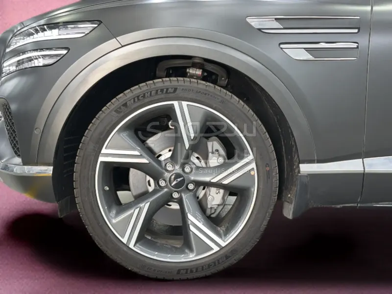 2026 Genesis GV 80