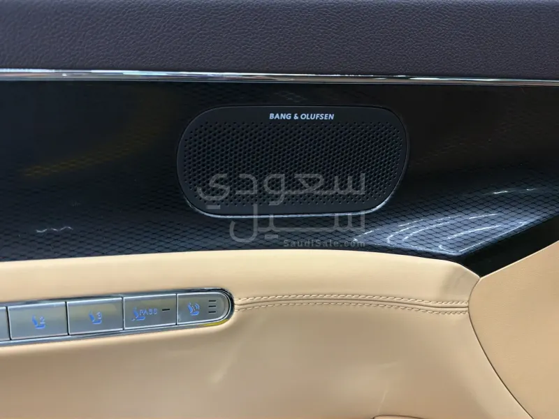 2026 Genesis G 90