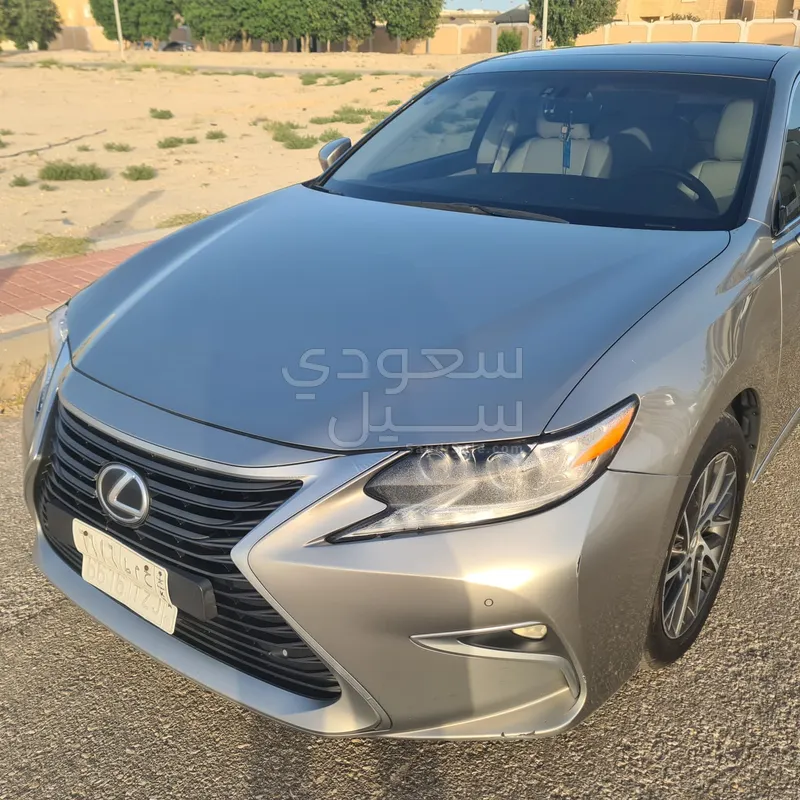 2016 Lexus ES 350
