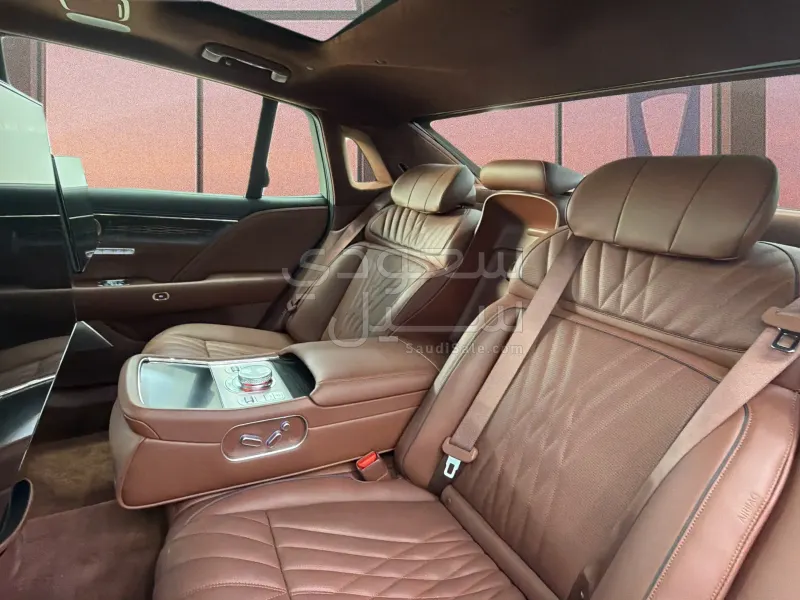 2026 Genesis G 90
