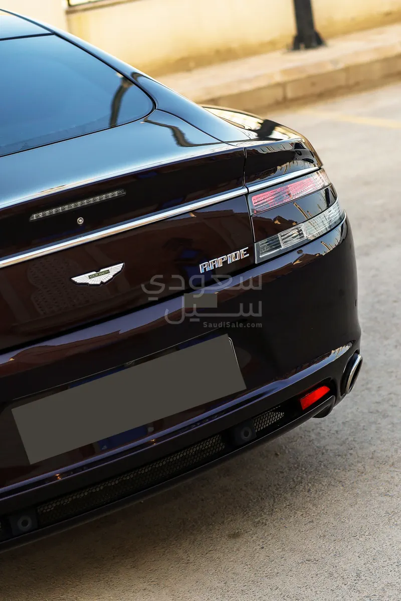 2012 استون مارتن رابيد