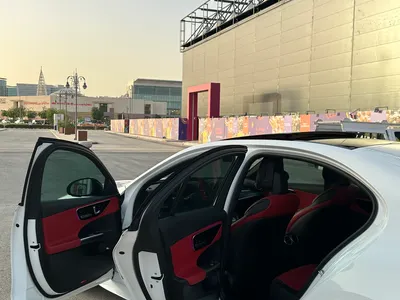 2024 مرسيدس - بنز سي 300 أي إم جي